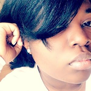 Meet your Posher, Adriana
